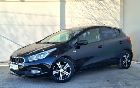 KIA cee'd III, 2014 год, 970 000 рублей, 2 фотография