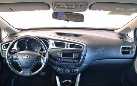 KIA cee'd III, 2014 год, 970 000 рублей, 10 фотография
