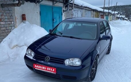 Volkswagen Golf IV, 2001 год, 400 000 рублей, 1 фотография