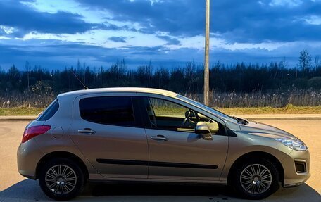 Peugeot 308 II, 2011 год, 499 900 рублей, 2 фотография
