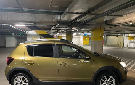 Renault Sandero II рестайлинг, 2015 год, 900 000 рублей, 7 фотография