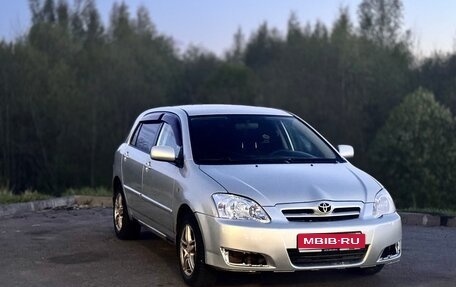 Toyota Corolla, 2004 год, 550 000 рублей, 1 фотография