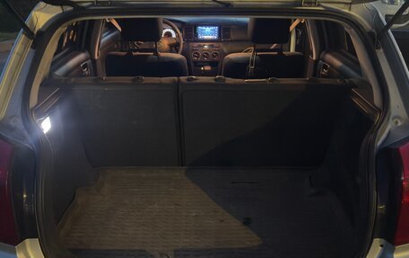 Toyota Corolla, 2004 год, 550 000 рублей, 13 фотография