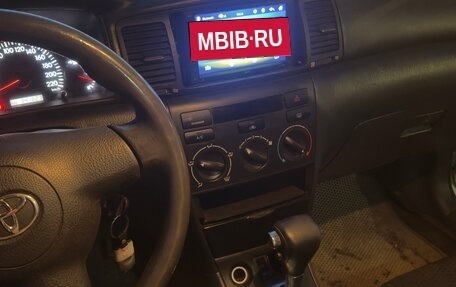 Toyota Corolla, 2004 год, 550 000 рублей, 8 фотография
