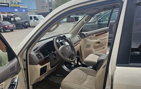 Toyota Land Cruiser Prado 120 рестайлинг, 2007 год, 1 950 000 рублей, 10 фотография