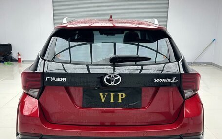 Toyota Yaris, 2021 год, 1 305 000 рублей, 7 фотография