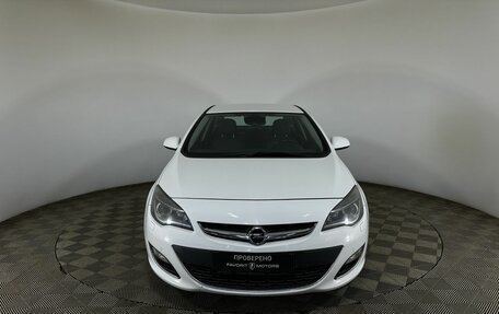Opel Astra J, 2013 год, 899 600 рублей, 2 фотография