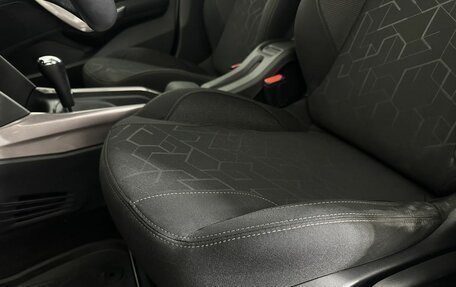 Peugeot 2008 II, 2014 год, 880 000 рублей, 10 фотография