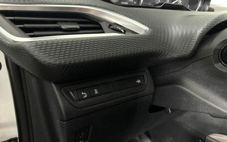 Peugeot 2008 II, 2014 год, 880 000 рублей, 9 фотография