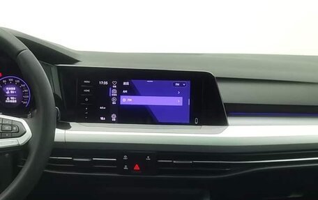 Volkswagen Golf VIII, 2022 год, 1 430 000 рублей, 20 фотография