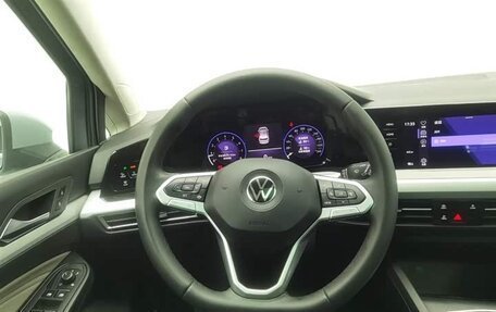 Volkswagen Golf VIII, 2022 год, 1 430 000 рублей, 23 фотография