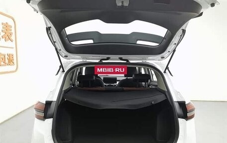 Geely Coolray I, 2022 год, 1 020 000 рублей, 12 фотография