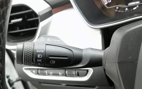 Geely Coolray I, 2022 год, 1 020 000 рублей, 24 фотография