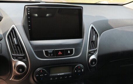 Hyundai ix35 I рестайлинг, 2011 год, 1 100 000 рублей, 11 фотография