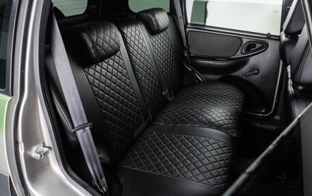 Chevrolet Niva I рестайлинг, 2017 год, 849 000 рублей, 7 фотография