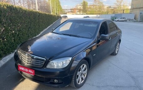 Mercedes-Benz C-Класс, 2009 год, 800 000 рублей, 1 фотография