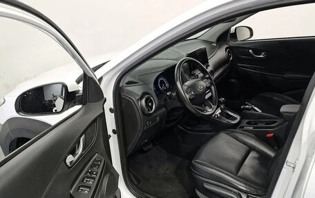 Hyundai Kona I, 2022 год, 1 320 000 рублей, 5 фотография