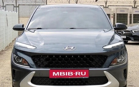 Hyundai Kona I, 2022 год, 1 365 000 рублей, 2 фотография