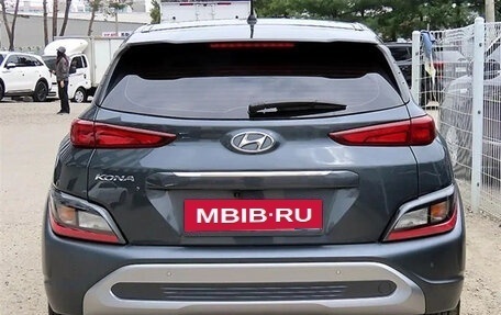 Hyundai Kona I, 2022 год, 1 365 000 рублей, 4 фотография