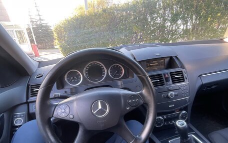 Mercedes-Benz C-Класс, 2009 год, 800 000 рублей, 3 фотография