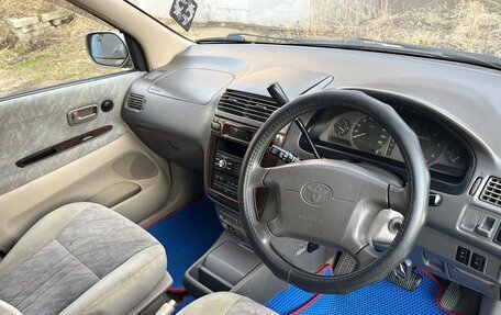 Toyota Gaia, 1998 год, 460 000 рублей, 18 фотография