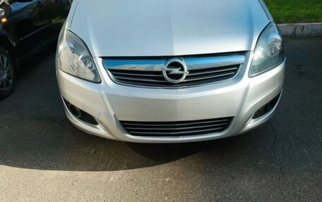 Opel Zafira B, 2014 год, 655 000 рублей, 5 фотография