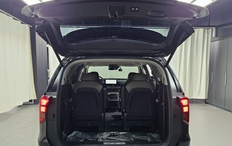 KIA Carnival, 2024 год, 22 фотография