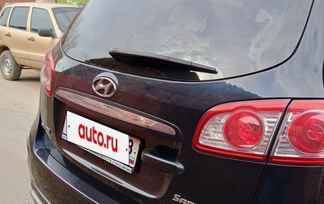 Hyundai Santa Fe III рестайлинг, 2011 год, 1 800 000 рублей, 2 фотография