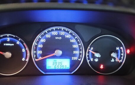 Hyundai Santa Fe III рестайлинг, 2011 год, 1 800 000 рублей, 13 фотография