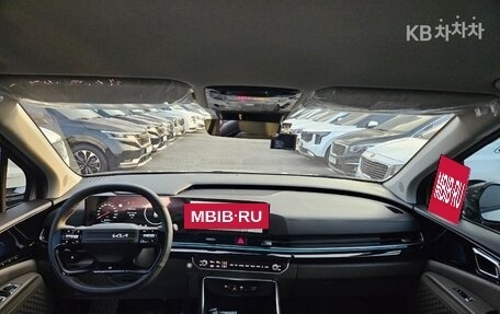 KIA Carnival, 2025 год, 6 680 010 рублей, 7 фотография