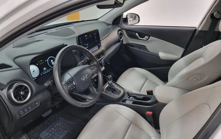 Hyundai Kona I, 2022 год, 1 457 000 рублей, 5 фотография