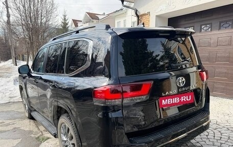 Toyota Land Cruiser, 2024 год, 14 350 000 рублей, 6 фотография