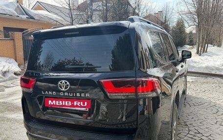 Toyota Land Cruiser, 2024 год, 14 350 000 рублей, 5 фотография