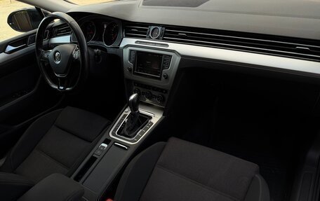 Volkswagen Passat B8 рестайлинг, 2016 год, 1 790 000 рублей, 7 фотография