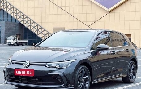 Volkswagen Golf VIII, 2022 год, 1 439 000 рублей, 1 фотография