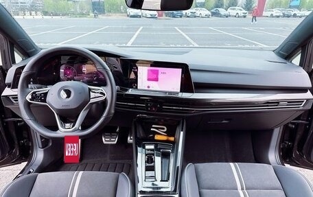 Volkswagen Golf VIII, 2022 год, 1 439 000 рублей, 12 фотография