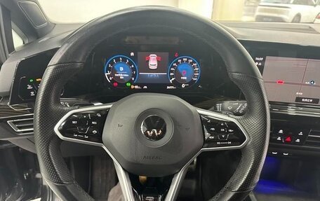 Volkswagen Golf VIII, 2022 год, 1 443 000 рублей, 13 фотография