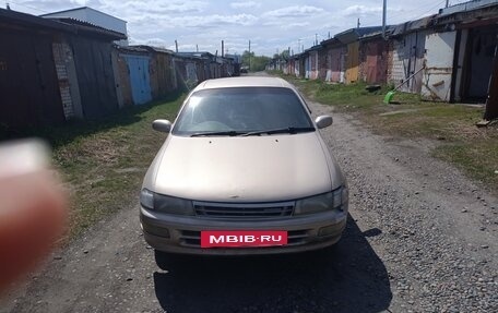 Toyota Carina, 1993 год, 300 000 рублей, 2 фотография