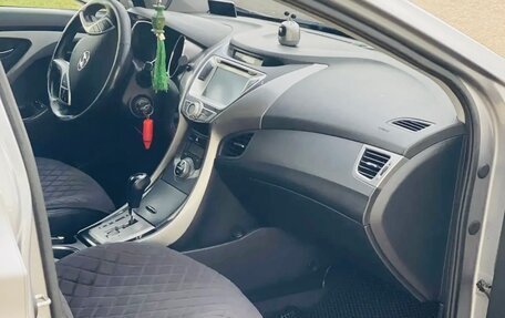 Hyundai Elantra V, 2012 год, 860 000 рублей, 7 фотография