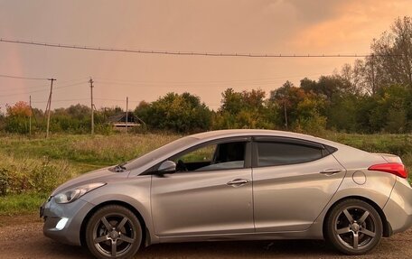 Hyundai Elantra V, 2012 год, 860 000 рублей, 18 фотография