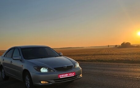 Toyota Camry V40, 2002 год, 570 000 рублей, 3 фотография