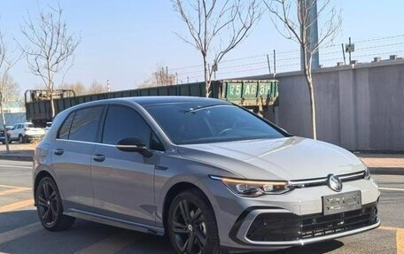 Volkswagen Golf VIII, 2022 год, 1 850 002 рублей, 3 фотография