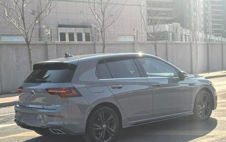 Volkswagen Golf VIII, 2022 год, 1 850 002 рублей, 4 фотография