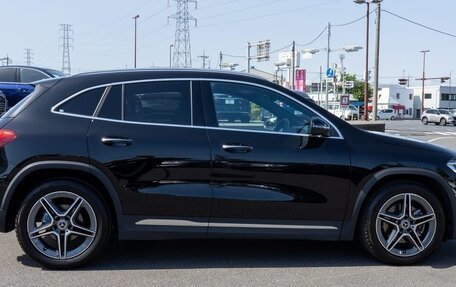 Mercedes-Benz GLA, 2023 год, 2 123 000 рублей, 3 фотография