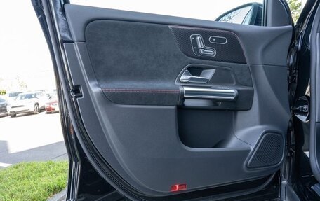 Mercedes-Benz GLA, 2023 год, 2 123 000 рублей, 12 фотография