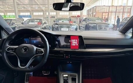 Volkswagen Golf VIII, 2022 год, 1 434 000 рублей, 9 фотография