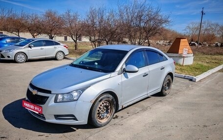 Chevrolet Cruze II, 2012 год, 440 000 рублей, 4 фотография