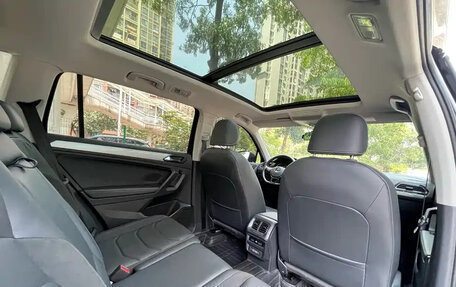 Volkswagen Tiguan II, 2020 год, 1 750 001 рублей, 11 фотография