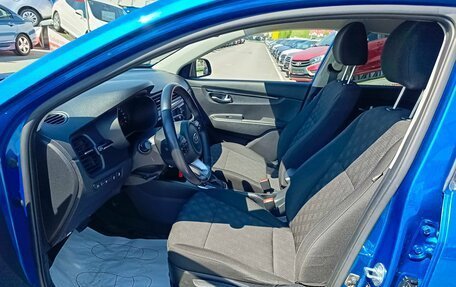 KIA Rio IV, 2018 год, 1 684 995 рублей, 9 фотография