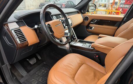 Land Rover Range Rover IV рестайлинг, 2021 год, 7 750 000 рублей, 10 фотография